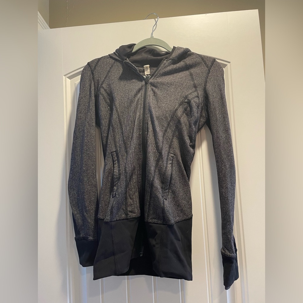Lululemon Daily Practice jacket - Picture 6 of 6